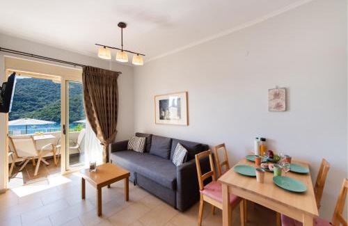 Mikros Gialos Apartamento | Rouda Village
