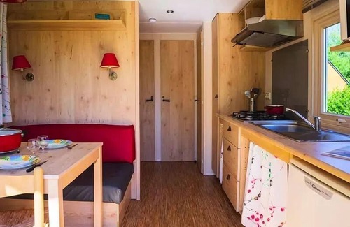 Sille-le-Guillaume Cabina | Roulotte - 2 Bedrooms 4 people