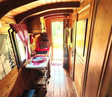 Gedre Chalet De Esquí | Roulotte Ancolie