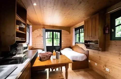 Bar-sur-Aube Casa | Le Village de la Champagne - Caravana gitana premium de 1 habitación para 5 personas