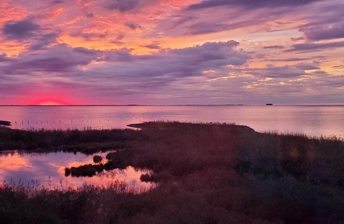 Shady Side Casa | Round House -- Panoramic Views -- Chesapeake Bay