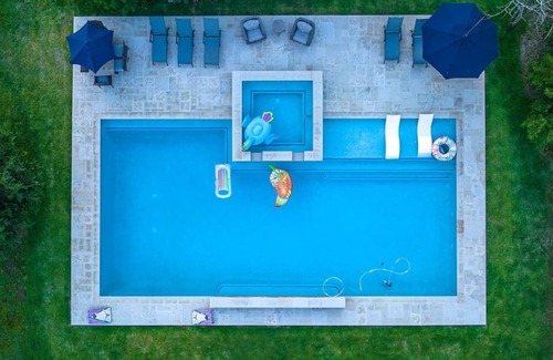 Round Top Casa | Round Top Gem | Casa Tres Hermanas | Pool + Hot Tub + Fire Pit + Grill