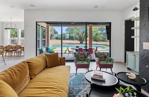Round Top Casa | Round Top Ranchette Minutes From Henkel Square - Private Pool