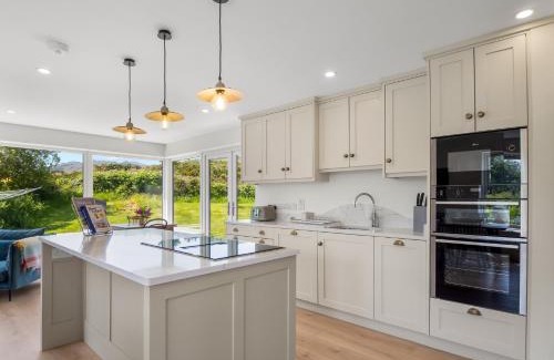 Roundstone Casa | Roundstone Vista