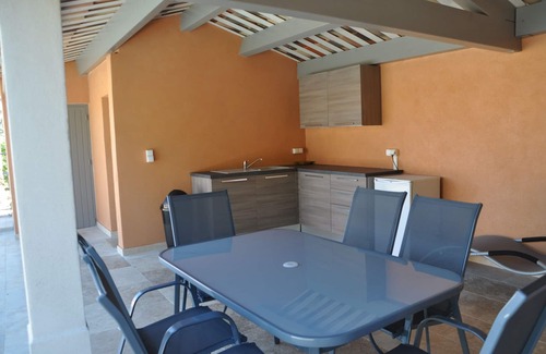 Roussillon Cabaña | ROUSSILLON DOLCE VITA : Seasonal Rental - Indigo