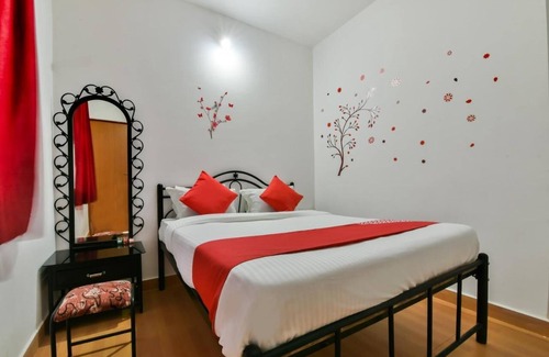 Calangute Hotel | Route 77