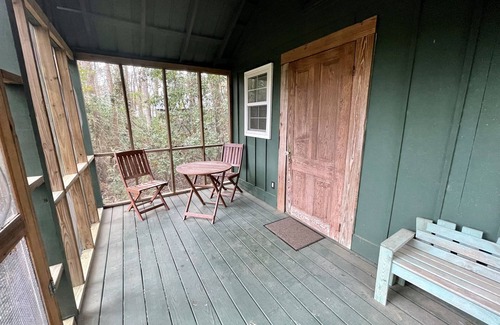 Hartsfield Cabaña | Row Cottages Jasmine Cottage