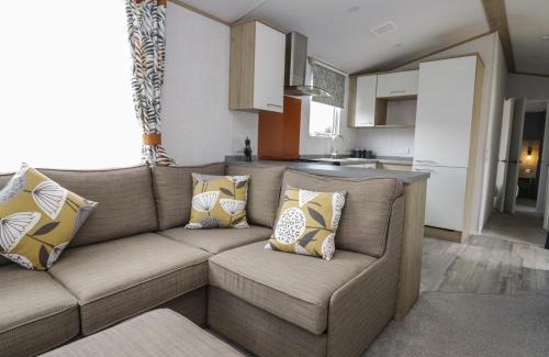 Denny Casa | Rowan