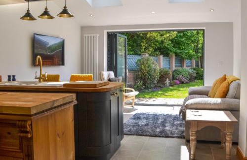 Woodmansey Casa | Rowan House