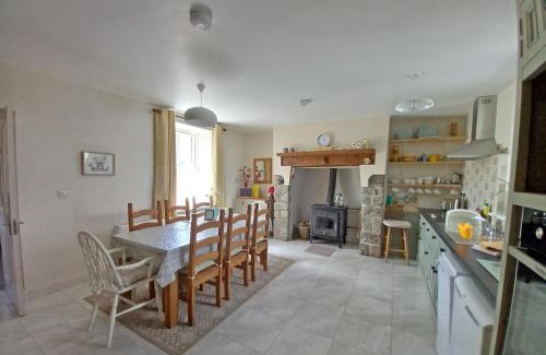 Farranfore Casa | Rowan House Holiday Home by Trident Holiday Homes