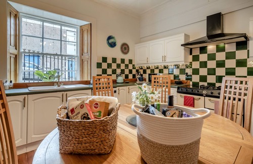 Letham Grange Casa | Rowantree House - Cinco Habitaciones Casa, Capacidad 9