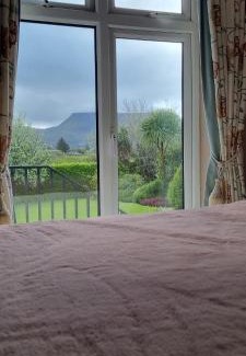 Grange Cama Y Desayuno | Rowanville Lodge