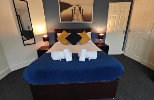 Derby Casa | Rowditch House Spacious 3 Bed Home from Home in Derby