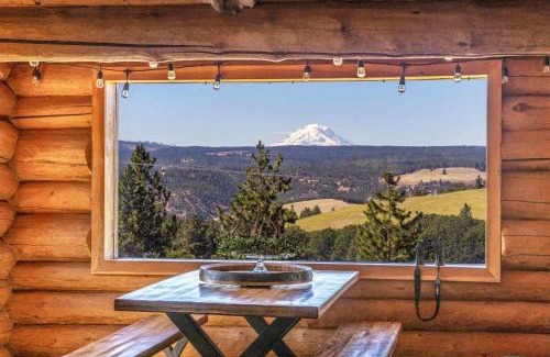 Lyle Casa | Rowland Log Cabin