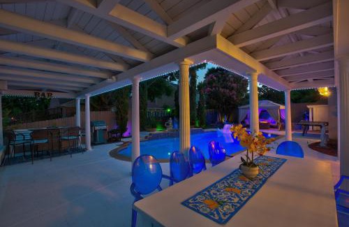 Rowlett Casa | Rowlett Escape with Fire Pit and Lake Views