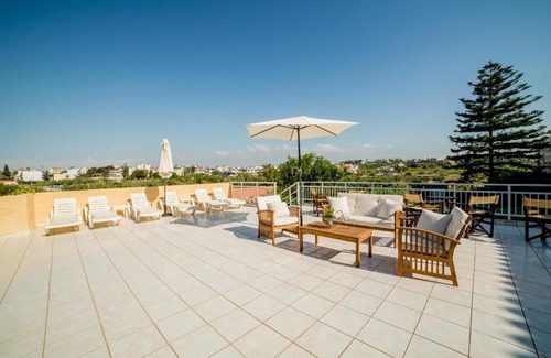 Malevizi Hotel | Roxani Hotel