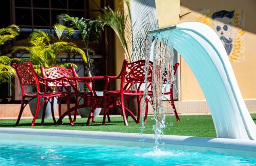 Boca Chica Cama Y Desayuno | Roxy's Bed & Breakfast