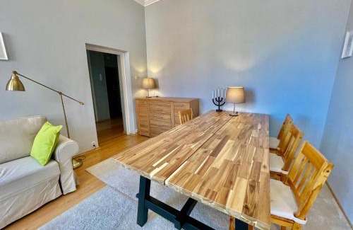 Old Town Apartamento | ROYAL 2 Old Town fast WiFi Netflix HBO AppleTV+