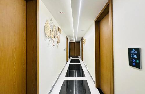 Bengaluru Hotel | ROYAL ACE BOUTIQUE HOTEL - Bhartiya City