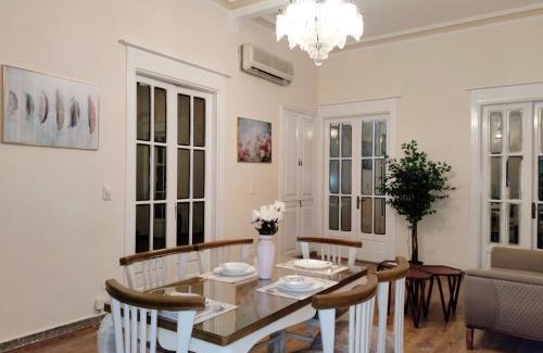 Downtown Cairo Apartamento | Royal Apartment in Talaat Harb Downtown Cairo