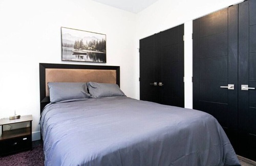 Colwood Apartamento | Royal Bay's Perfect Suite