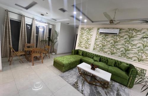 Lahore Apartamento | Royal BNB Two BedRoom Luxury Apartment