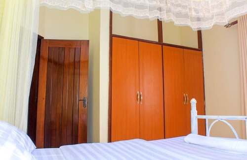 Kampala Casa | Royal Chimney 3bedroom house