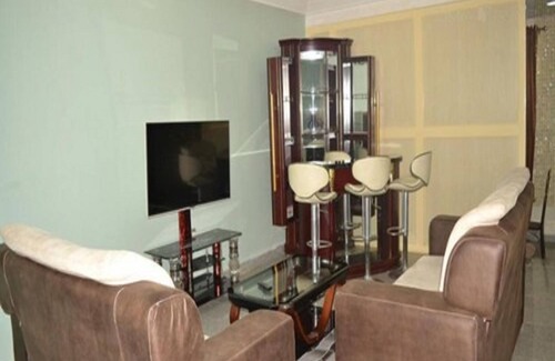 Abuja Hotel | Royal Choice Inn
