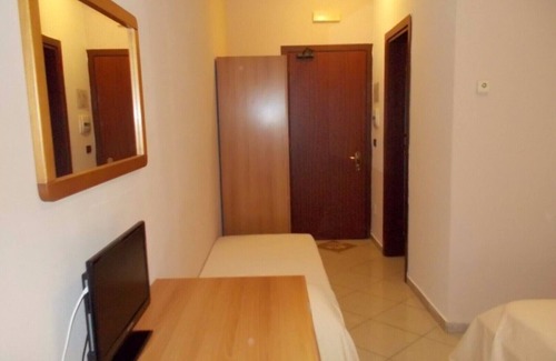 Ospedaletto D'Alpinolo Hotel | REAL HABITACIÓN DOBLE - ROYAL HOTEL