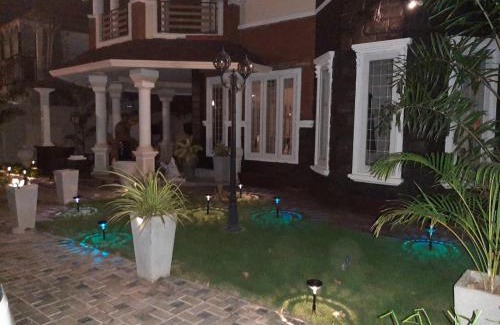 Nallur Casa | Royal Feather