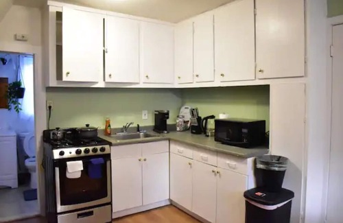 Mount Hope Cabina | Royal Garden Cabin 3