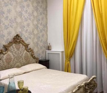 Naples City Centre Cama Y Desayuno | Royal Gismonda