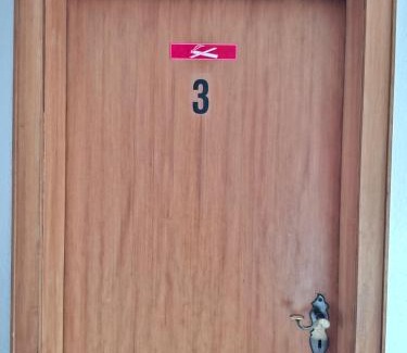Moenchengladbach Apartamento | Royal Guest House Apartment