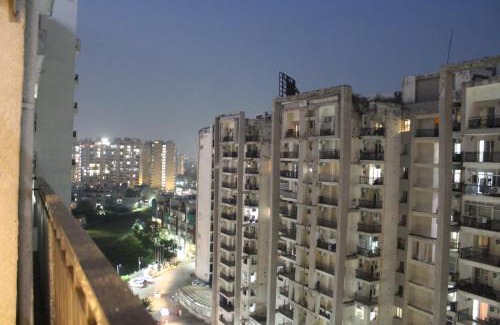 Zirakpur Apartamento | Royal Holiday Homes