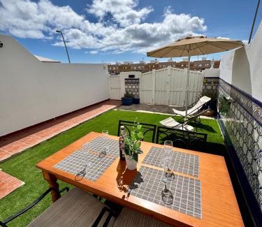 Arrecife Casa | Royal Home