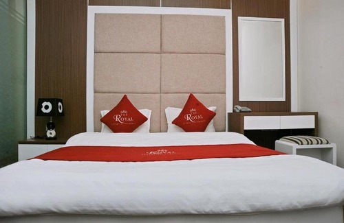 Yen Phu Hotel | Bay Luxury - Royal Hotel 60 Nghi Tàm