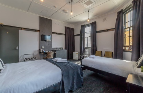 Ryde Hotel | Royal Hotel Ryde