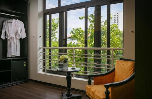 Vinh Yen Hotel | Royal Hotel & Spa Vinh Yen 2