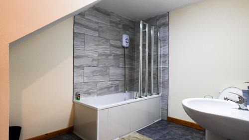 Old Trafford Apartamento | Royal Living Apartment