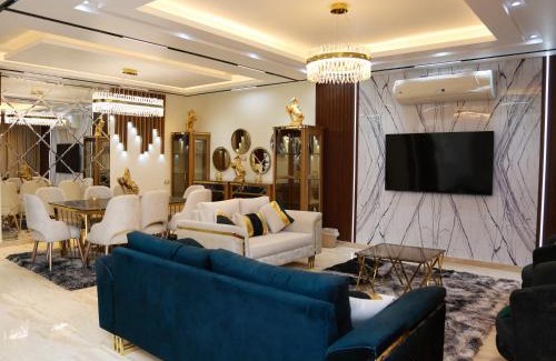 6th of October City Villa | Royal Mansion with private pool in sheikh zayed Compound families