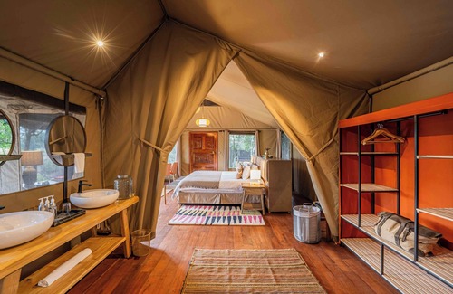 Aitong Cabina | Royal Mara Safari Lodge