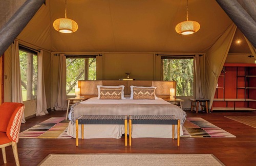 Aitong Cabina | Royal Mara Safari Lodge