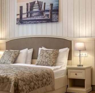 Lviv City Center Apartamento | Royal mini-apart hotel on Rynok Square