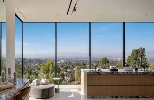 Encino Casa | Royal Oak - Exquisite Estate with Infinity Pool & Breathtaking Views