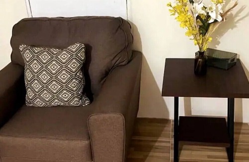 Spanish Town Casa | Royal Oasis Guest House