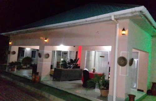 Livingstone Casa | Royal olimpia