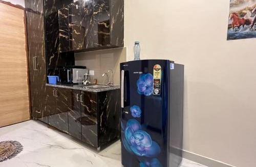 Greater Noida Apartamento | Royal Orbit studio