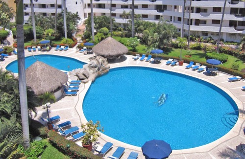Isla Iguana Condominio | Royal Pacific Yacht Club