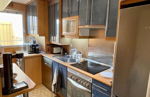 Moncloa-Aravaca Condominio | Royal-Palace Garden View | Elegant 2-Bedroom Flat in the Heart of Madrid