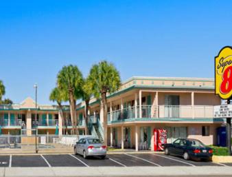 Myrtle Beach Hotel | Royal Palace Inn and Suites Myrtle Beach Ocean Blvd